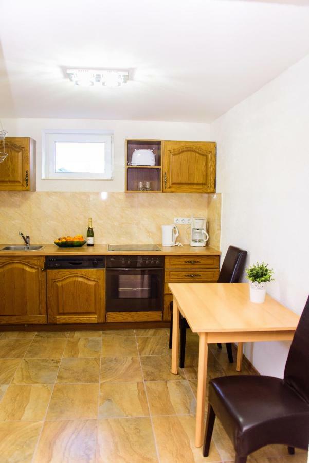 S-Hof Appartment Sonnenbühl Екстериор снимка